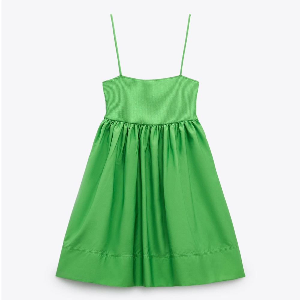 4 for $25 💚 Zara | contrasting voluminous dress | S